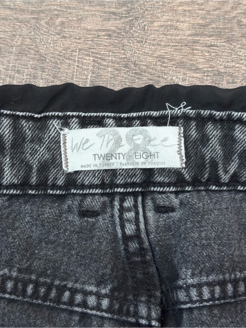 We The Free • High Waisted Jeans • Tie Waist • High Rise • Black Washed • 28 - Picture 9 of 12